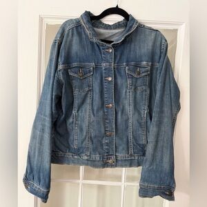 Old Navy Women's Jean Jacket (Size L)